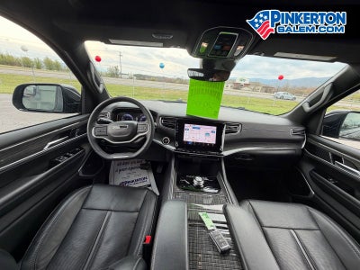 2022 Jeep Wagoneer Series III 4x4