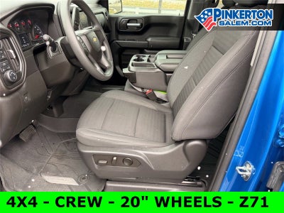 2023 Chevrolet Silverado 1500 Custom