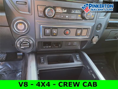2022 Nissan TITAN Crew Cab SV 4x4