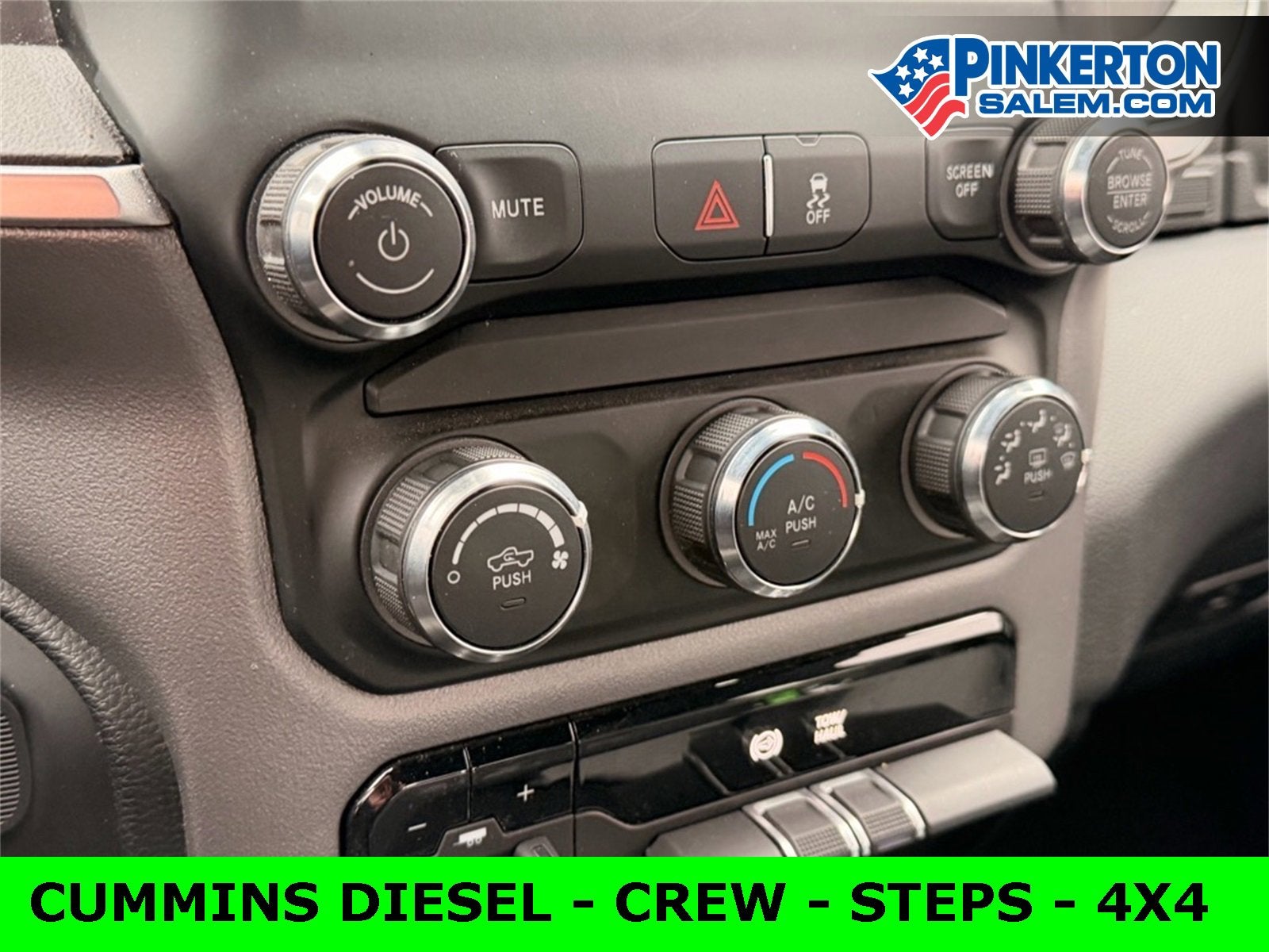 2024 RAM 2500 Big Horn Crew Cab 4x4 6'4" Box