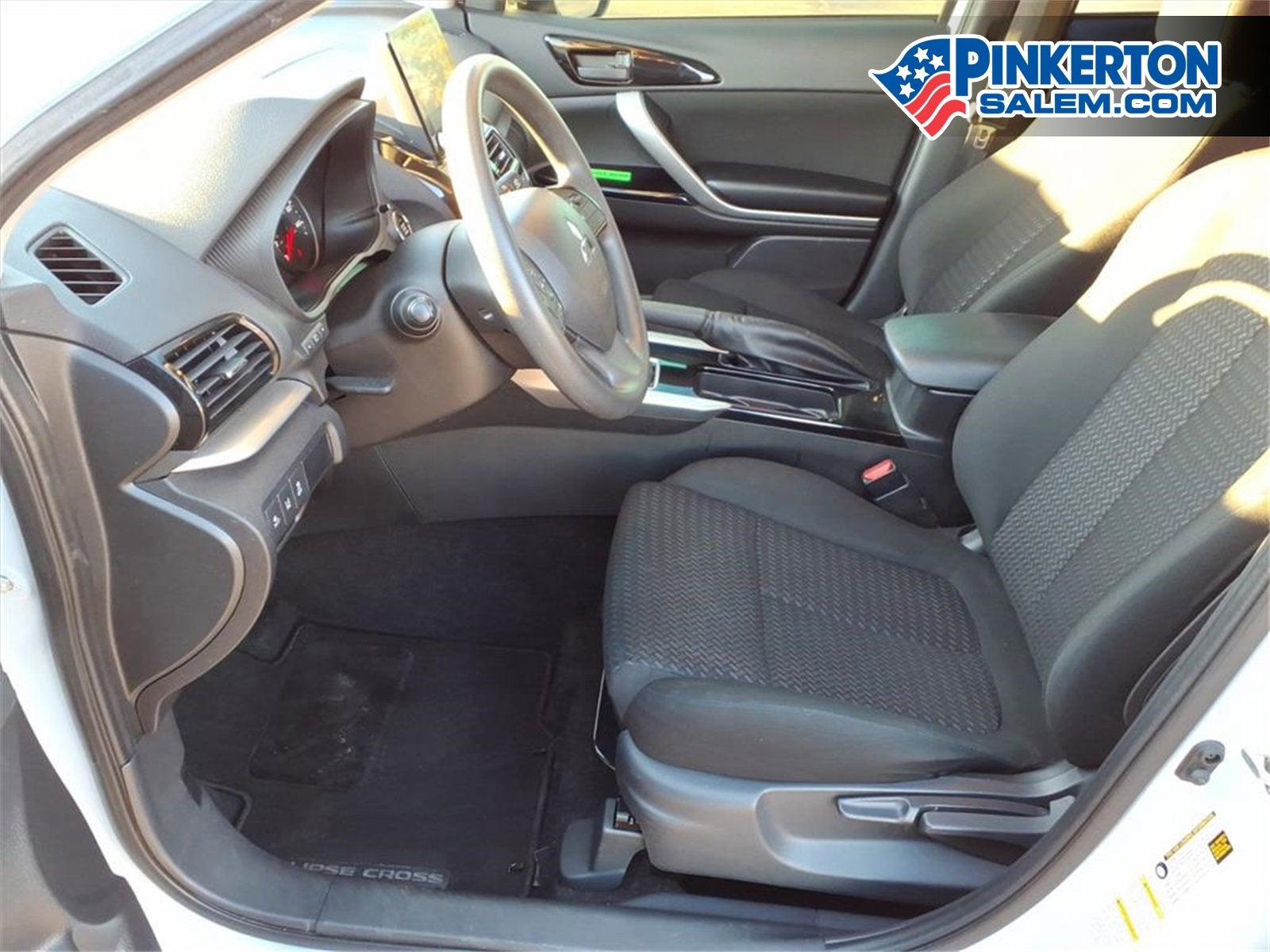 2024 Mitsubishi Eclipse Cross LE