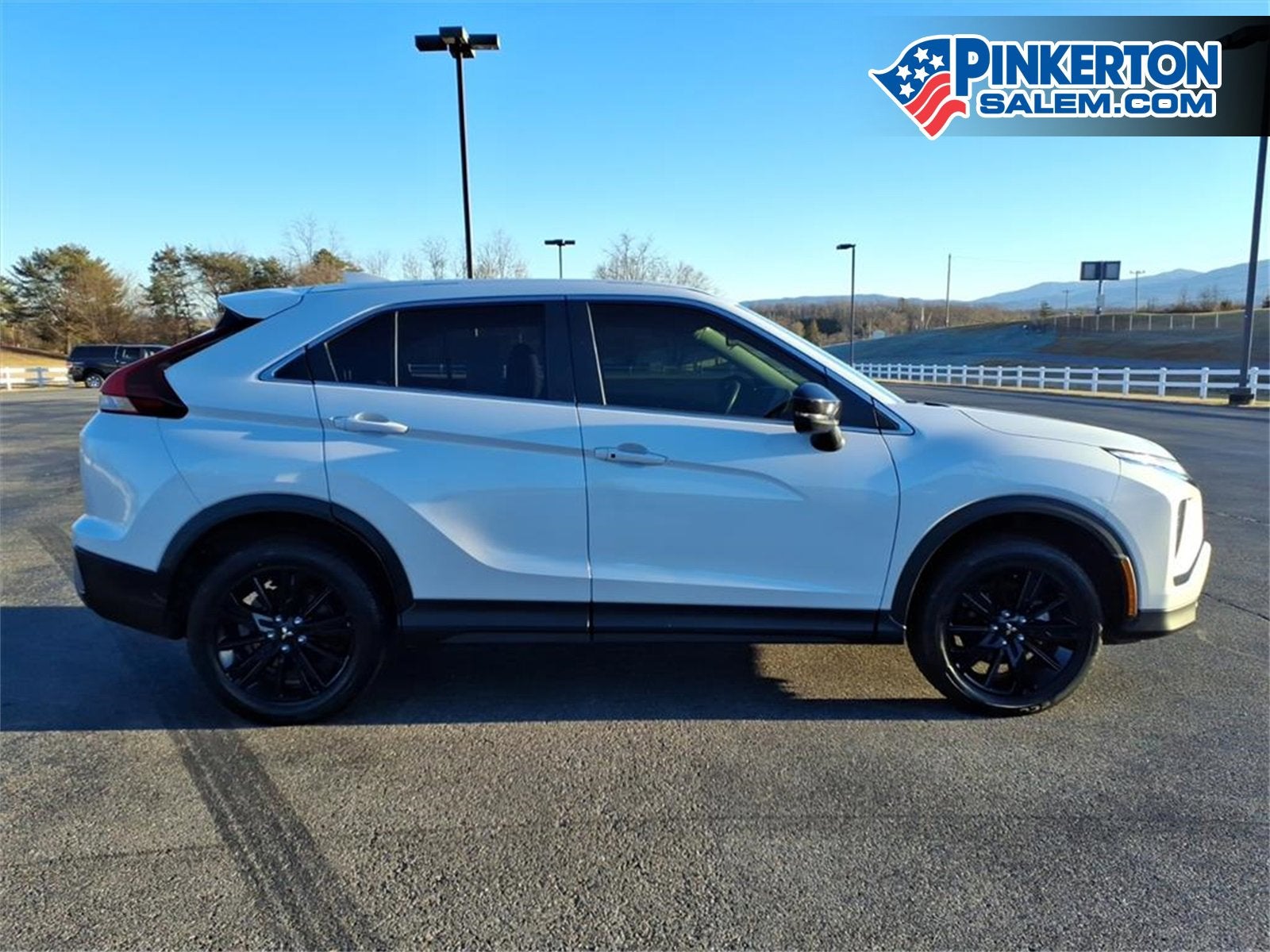 2024 Mitsubishi Eclipse Cross LE