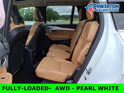 2016 Volvo XC90 Hybrid T8 Momentum