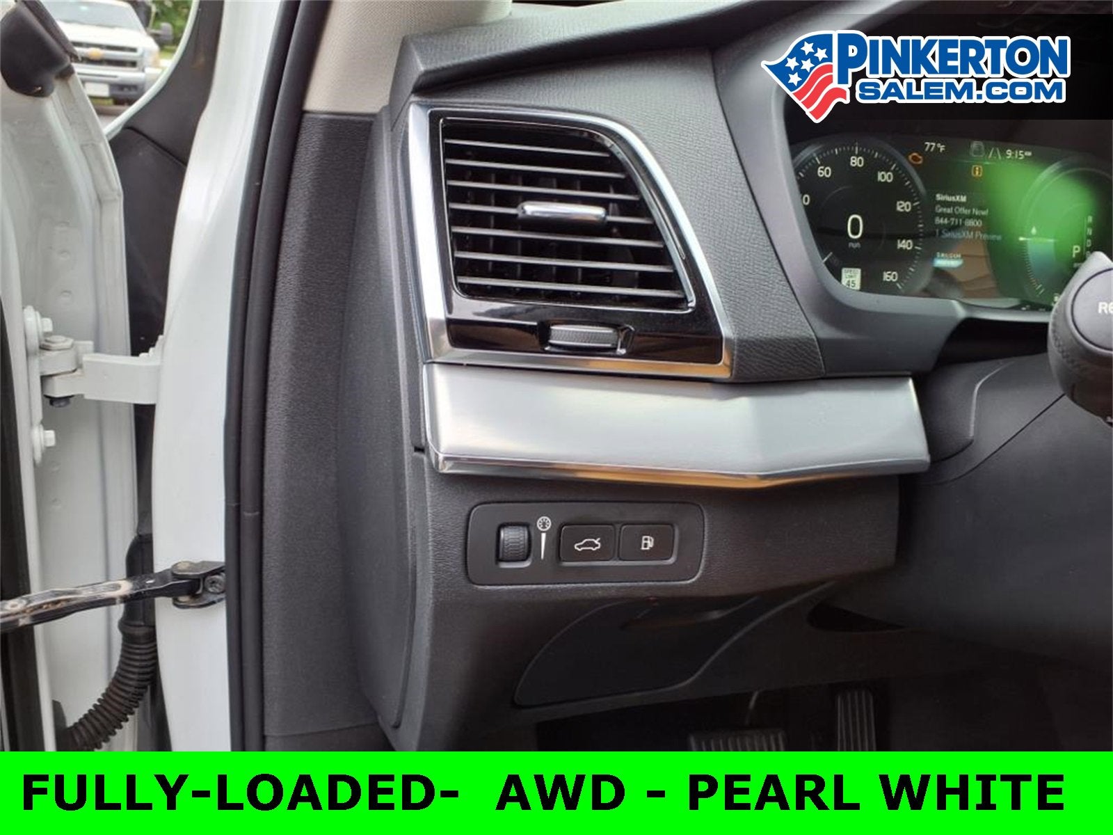 2016 Volvo XC90 Hybrid T8 Momentum