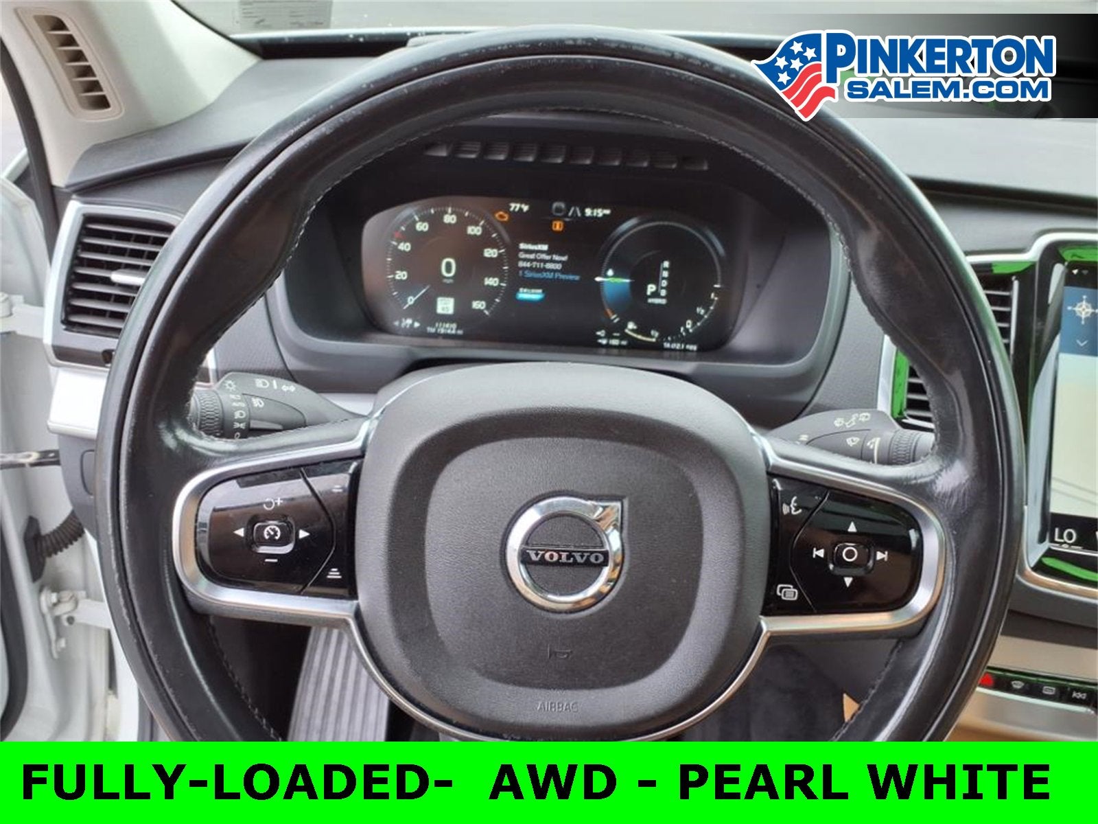 2016 Volvo XC90 Hybrid T8 Momentum